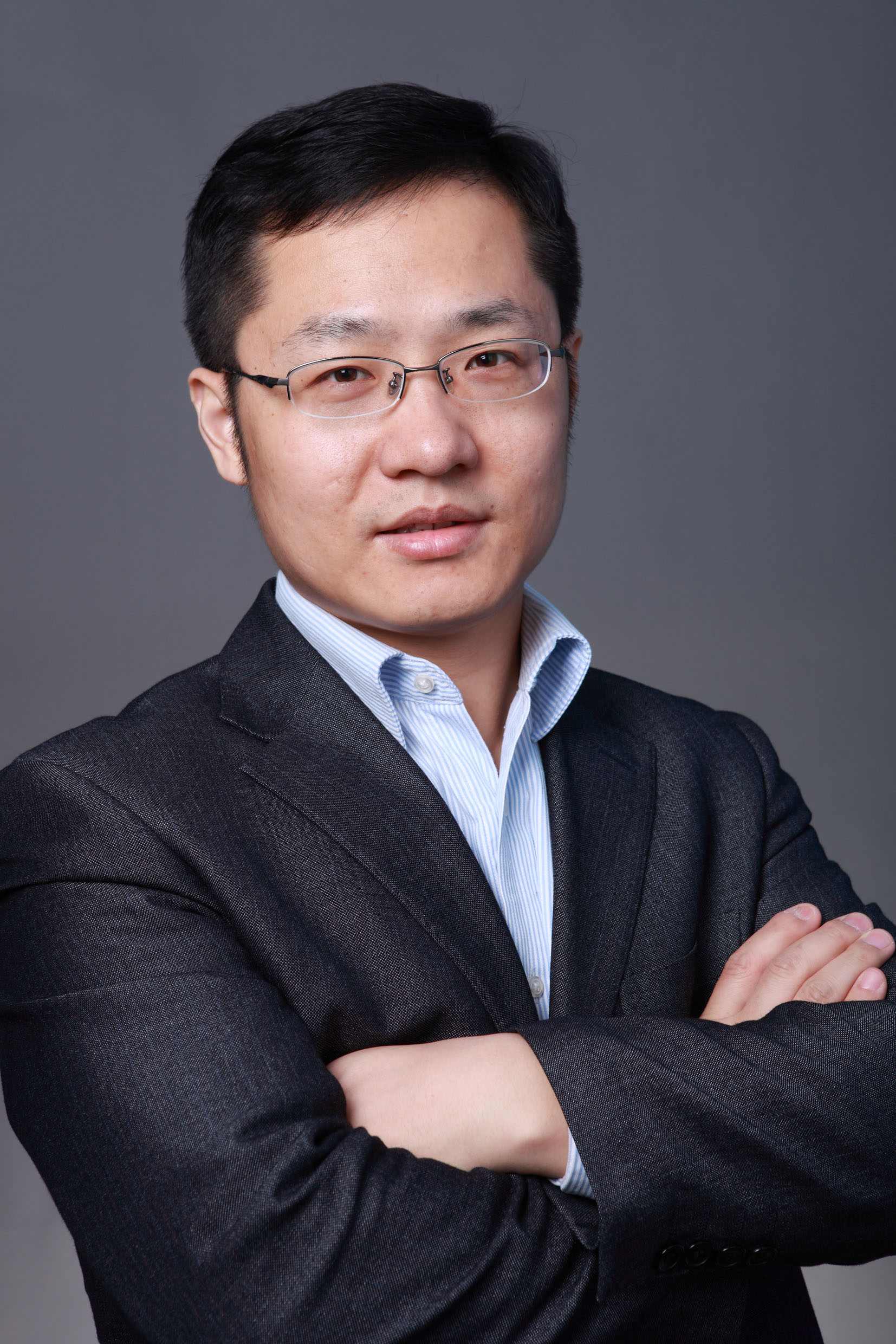 Prof. Qiaoliang Bao